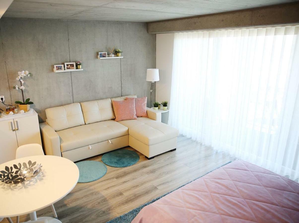 Family Studio Aveiro Apartment Bagian luar foto